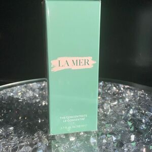New sealed box La Mer The concentrate 1.7 oz / 50 ml authentic